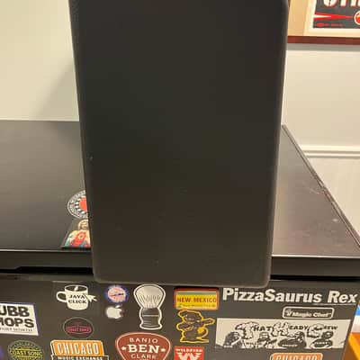 Fender '65 Deluxe Reverb Reissue 22-Watt 1x12" Guitar Combo 1994 - Present - Black image 5