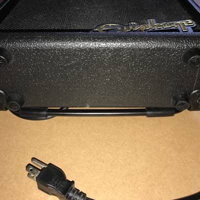 Epiphone Studio 105  19 watts guitar amplifier tube practice amp image 5