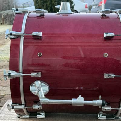 Yamaha 20x18 Maple Custom Absolute bass drum - burgundy sparkle image 4