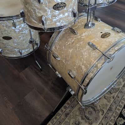 Coronet Deluxe Five Piece Drumkit 1960s image 10