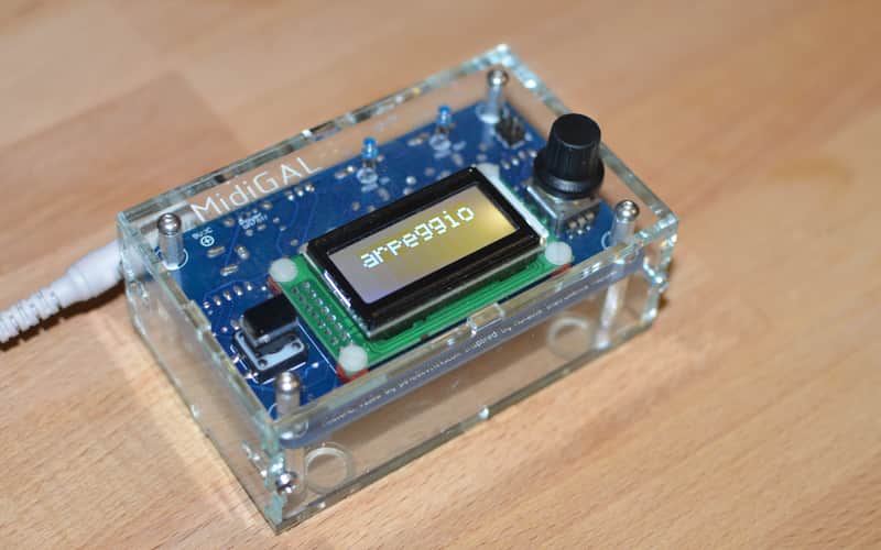 MidiSizer MidiGAL w/ MidiPAL v1.4 firmware image 1
