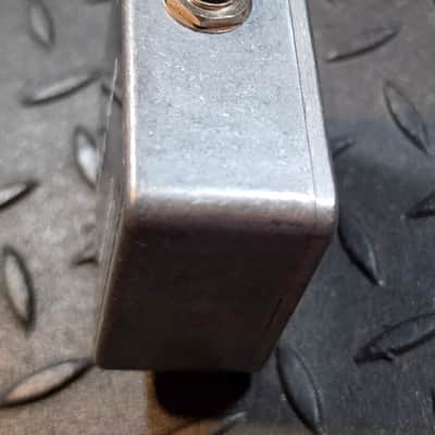 Truetone Pure Tone Buffer 2010s - Black image 3