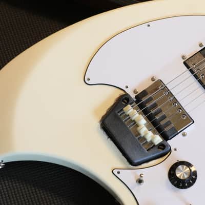 1970's Ovation Breadwinner Early Model w/ Side Jack Electric Guitar White + OHSC image 4