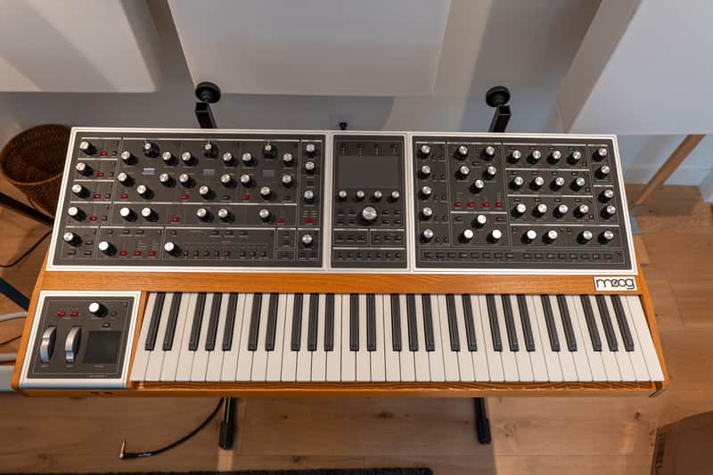 Moog One 16-Voice 61-Key Polyphonic Analog Synthesizer 2018 - Present - Black/Ash image 1