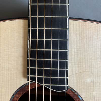Lowden O-50 Jumbo Master Grade Cuban Mahogany & Adirondack top - Satin image 7