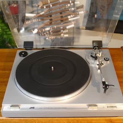 Vintage 1980 JVC L-A21 Turntable & Ortofon Cart - Made in Japan! image 2