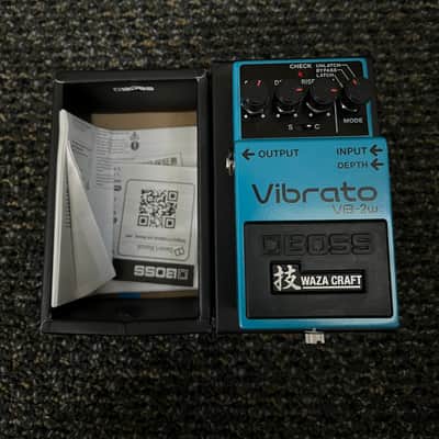Boss VB-2W vibrato New - Blue image 2
