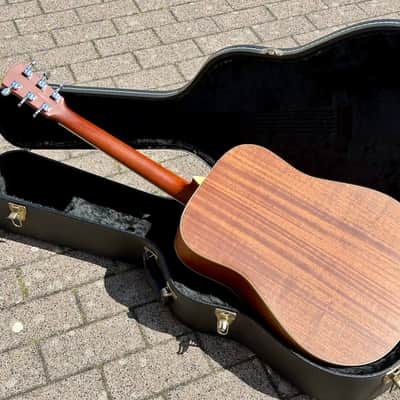 Larrivee D-03E Mahogany 2008 - Natural Satin + Case image 2