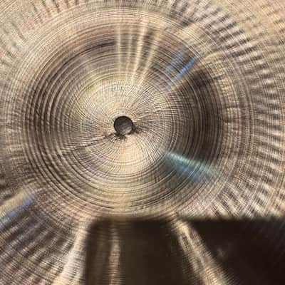 Zildjian 18" A Series Medium Thin Crash Cymbal 2013 - Present - Traditional image 7