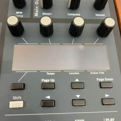 Dave Smith Instruments Tempest 6-Voice Drum Machine 2011 - 2018 - Black with Wood Sides image 8