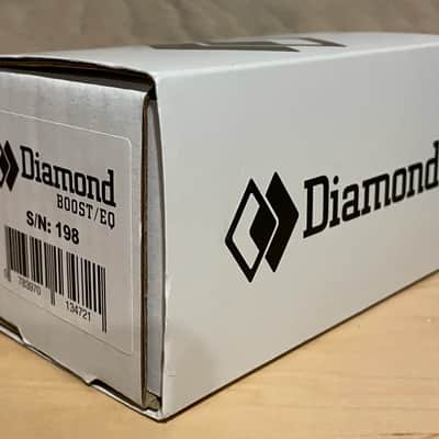 Diamond Boost / EQ (4-Knob) 2025 - Present - White image 8