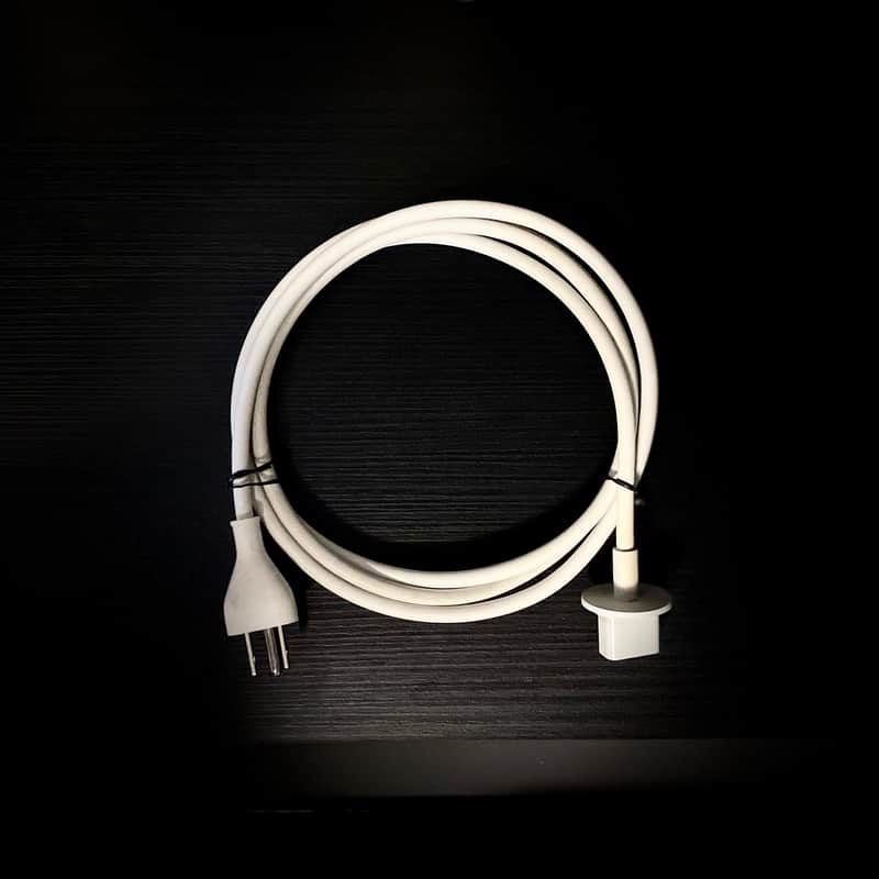 2020 Apple Power cable for iMac (2006-2011) White