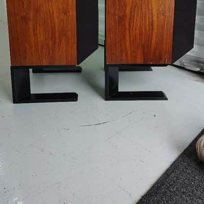 B&W DM6 speakers in excellent condition - 1980's image 3
