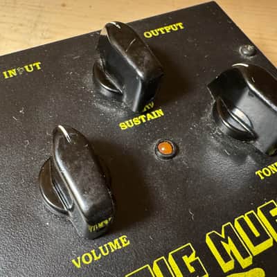 Electro-Harmonix Big Muff Pi - Black Russian image 4