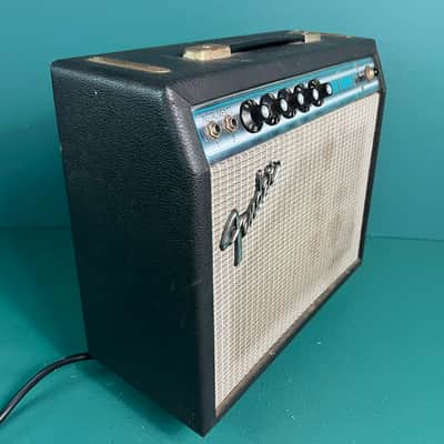 Vintage Fender Vibro Champ 6-Watt 1x8" Guitar Combo 1970 - 1980 image 2