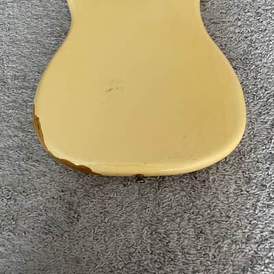 Fender Bullet Bass Deluxe Vintage 1981 MIA USA Olympic White 4-String Guitar image 16