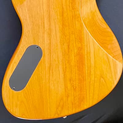 Cort Jeff Berlin Series Rithimic NAT Spalted Maple/Padouk Top 4-String Bass 2010s - Natural image 5