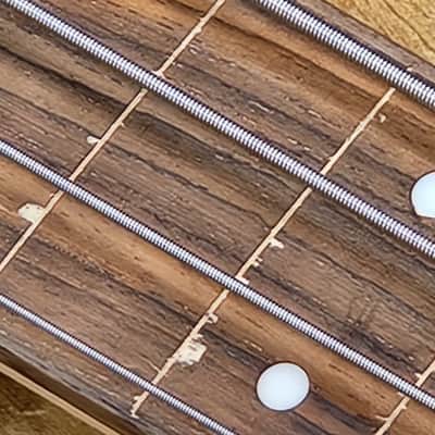 Dean V Bass Fretless Black image 6
