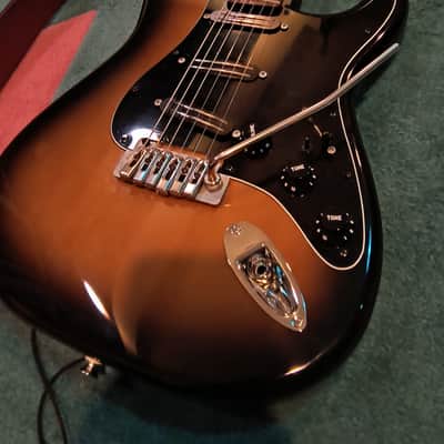Fender American Stratocaster Joe Barden Pups- Sunburst image 2