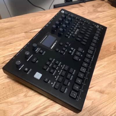 Elektron Analog Four MKII 4-Voice Tabletop Analog Synthesizer 2020 - Present - Black