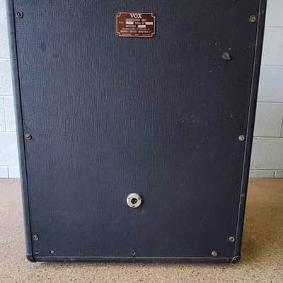 1960's VOX Foundation 1x18" bass speaker cabinet w/original speaker image 2