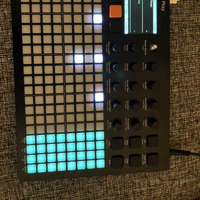 Polyend Play Sample-Based MIDI Groovebox 2022 - Present - Black image 2