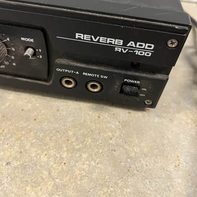 Roland RV-100 Reverb Add 1980 - 1983 - Black image 2