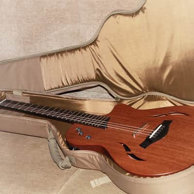 Taylor T5z Classic Mahogany Top Electric-Acoustic Hybrid image 23