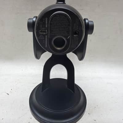 Blue Yeti Multipattern USB Microphone 2010s - Blackout image 3