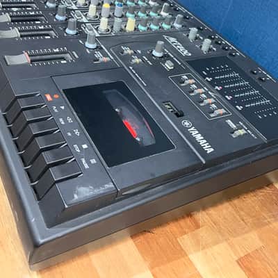 Immagine Yamaha MT400 Multitrack Cassette Recorder - Black - 4