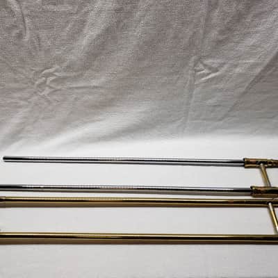 Holton Collegiate TR602 Student Tenor Trombone w/ Case and Mouthpiece - Serviced image 10