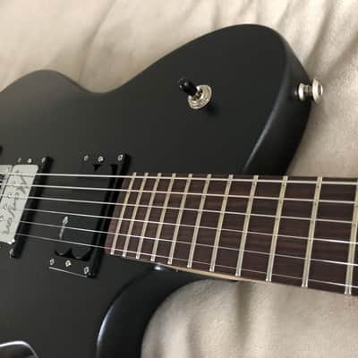 Manson MB-1 Matthew Bellamy Signature Guitar image 11