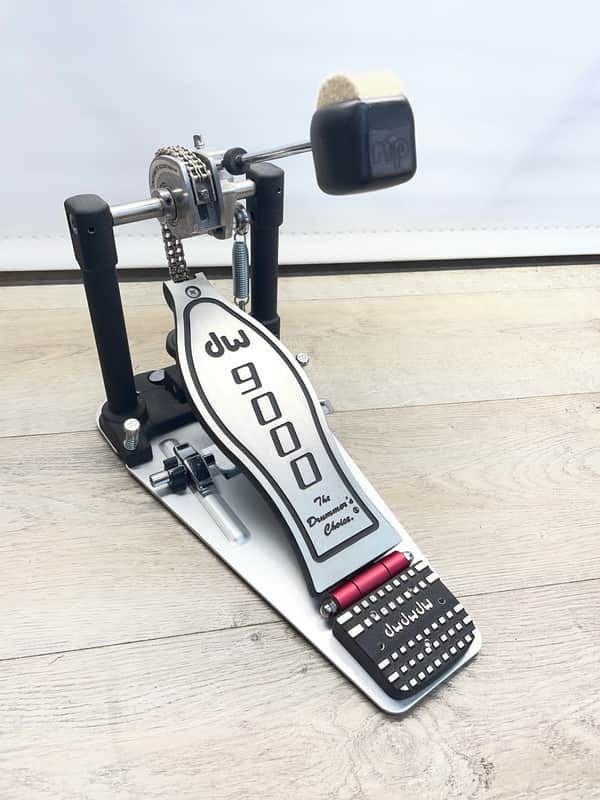 DW 9000 Series Single Bass Drum Pedal image 1
