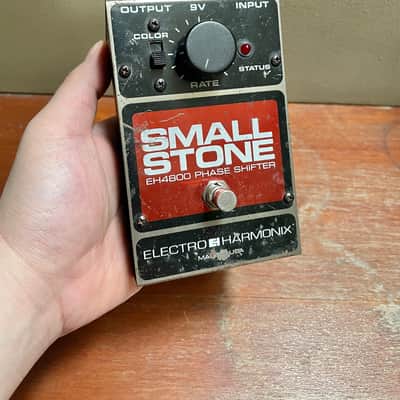 Electro-Harmonix Small Stone EH4800 Phase Shifter | Reverb Canada
