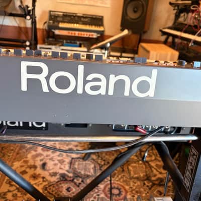 Roland Juno-106 61-Key Programmable Polyphonic Synthesizer 1984 - 1985 - Black image 7