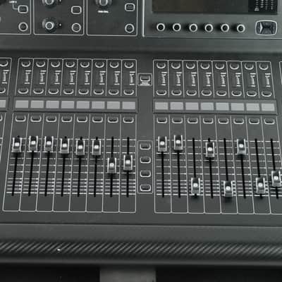 Midas M32R LIVE Digital Mixing Console w/ Flight Case Owned by Joywave image 8