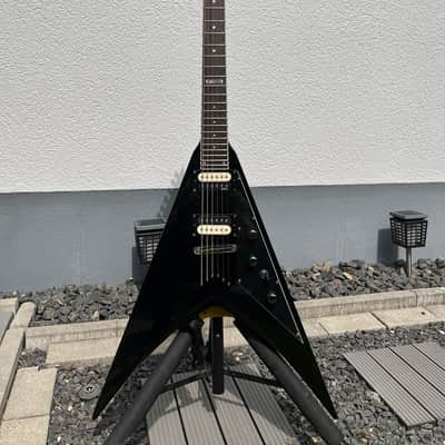 ESP LTD V-300 - Flying V with EMGs image 5