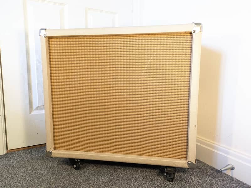 Zilla 2x12" cabinet Celestion G12 speakers - Cream, matt image 1