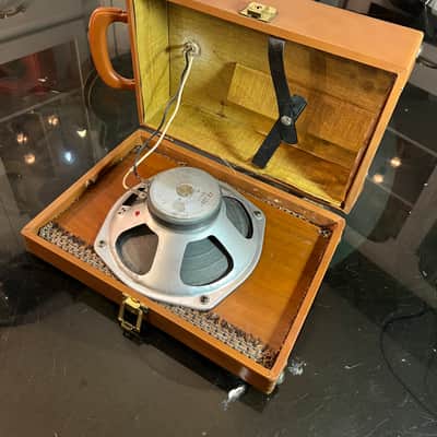 Rotary Connection  Mini portable 1x8 guitar speaker cab! Built inside carry case. Vintage 8 ohm speaker. Switchcraft jack.  Vintage danelectro inspired.   2026 - Tan image 15