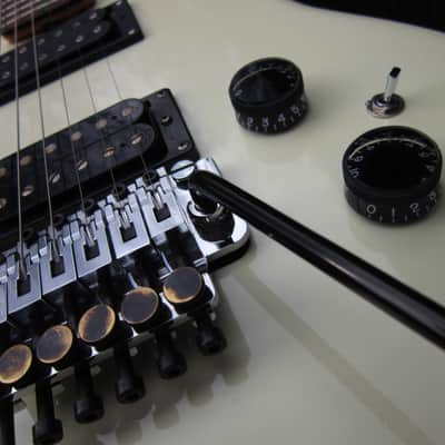 83 CASE QUEEN ESP Kramer *Original Floyd Rose* DiMarzio Focus image 9
