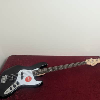 Fender Squier Affinity Series Jazz Bass - Black image 2