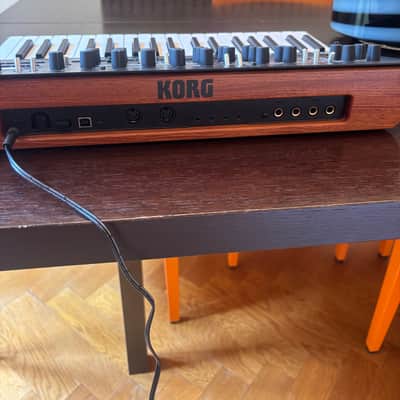Korg Minilogue XD 2024 - Present - Inverted image 5