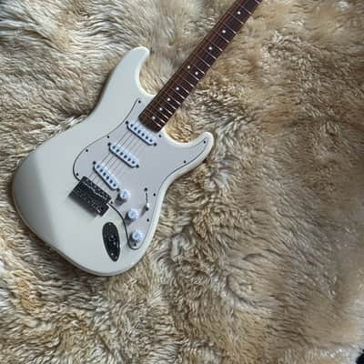 2003 Fender Standard Stratocaster MIM - Arctic White Made in Mexico Strat Excellent Condition image 2