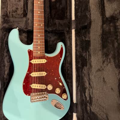 Fender FSR Classic Series '60s Stratocaster 2010s Cerulean Blue image 1