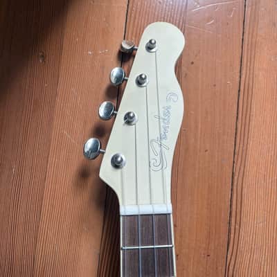 Fender Limited edition Zuma concert Ukulele 2020s - Olympic White image 3