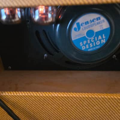 Fender '57 Custom Deluxe 2-Channel 12-Watt 1x12" Guitar Combo 2011 Lacquered Tweed image 5