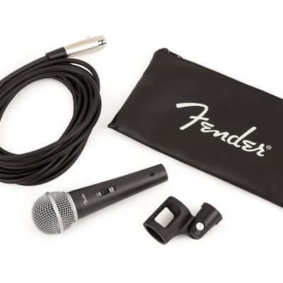 Fender P-52S Dynamic Vocal Microphone Kit with Bag, Cable & Clip image 3