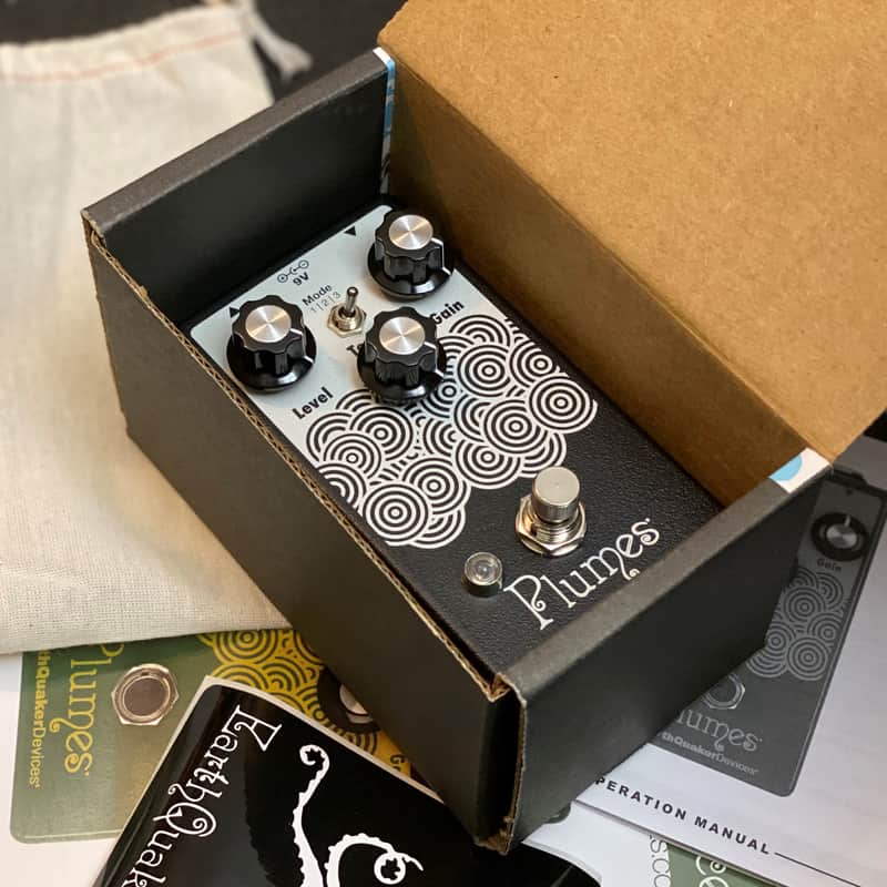 EarthQuaker Devices Plumes Limited Black Textured | Reverb Canada