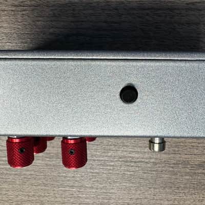 Wampler Germanium Tumnus Deluxe 2024 - Silver image 4