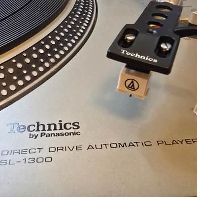 Technics SL-1300 Direct Drive Automatic Player System Turntable 1974 - 1978 - Silver image 4